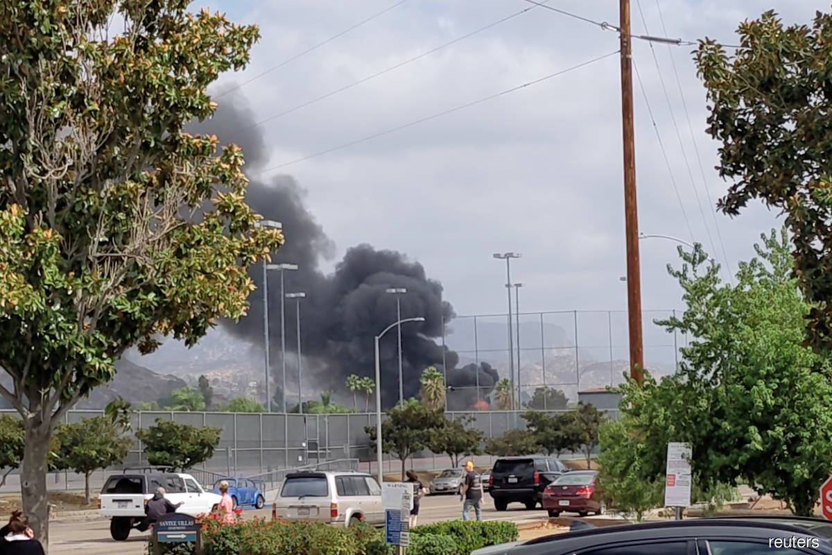 Small plane crash near San Diego leaves at least two dead, damages homes